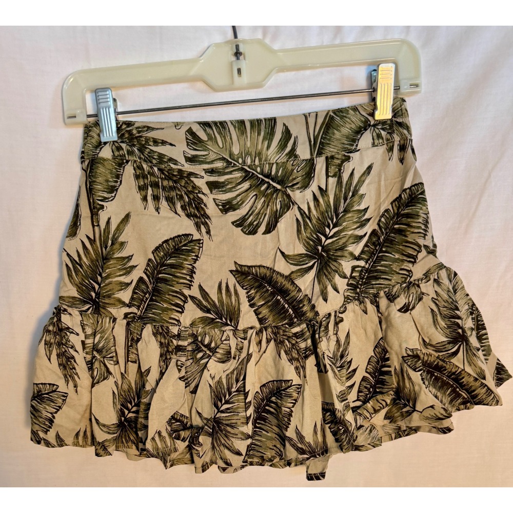 Angie Tropical Palm Leaf Print Skort Mini Skirt Ruffle Hem Green Tan Small NEW